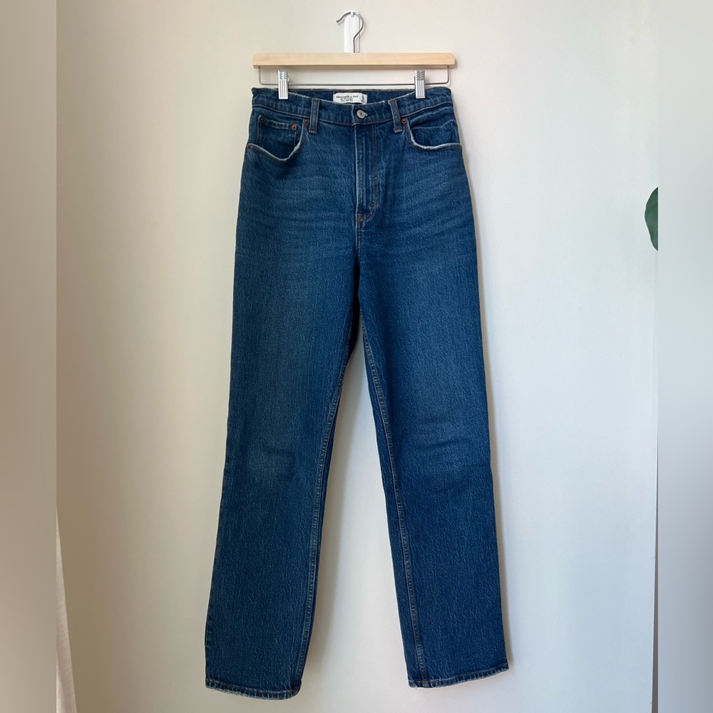 Abercrombie & Fitch ‘90s Straight Ultra High Rise | Size 28R
